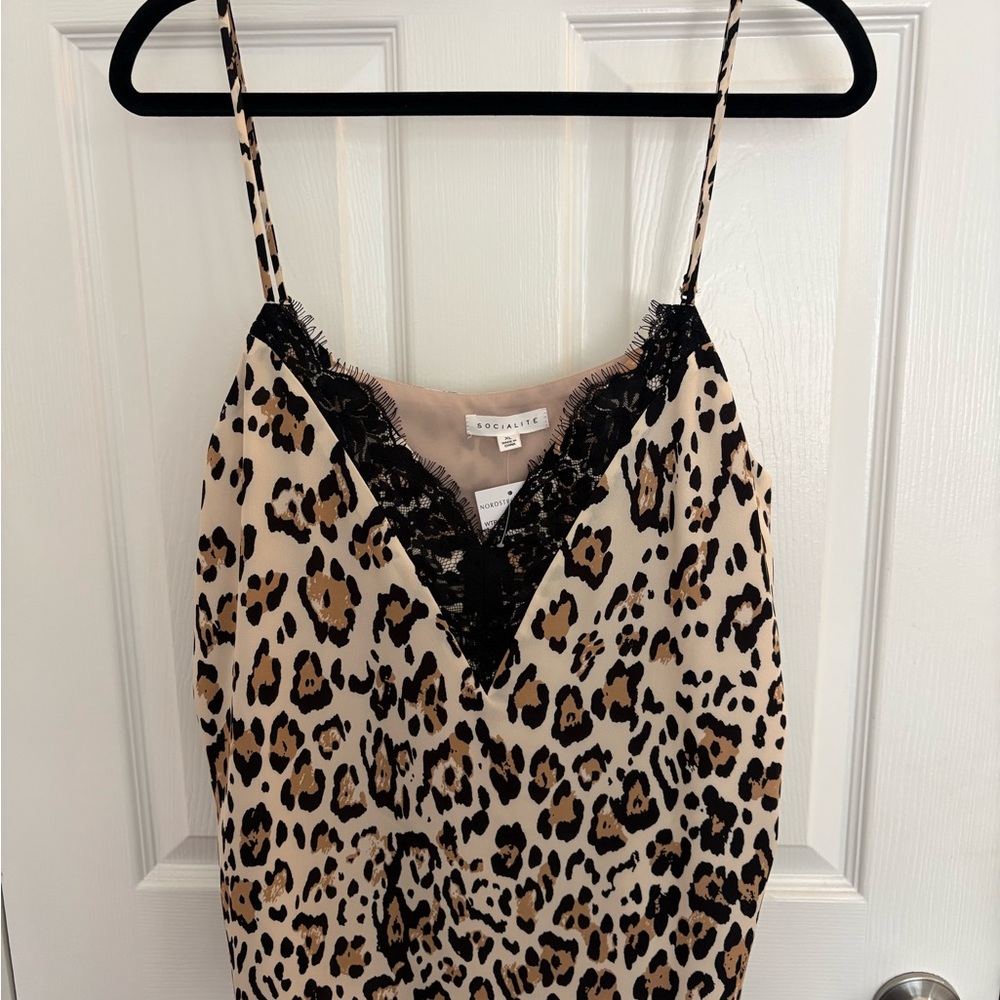 Leopard Print Camisole with Lace Trim